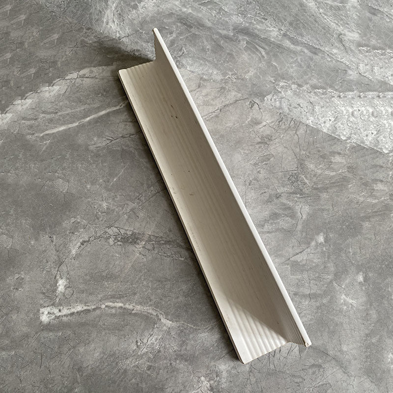 تصميم الجرافيك PVC جدار ركن الحرس جدار حافة تقليم مقاومة للأشعة فوق البنفسجية